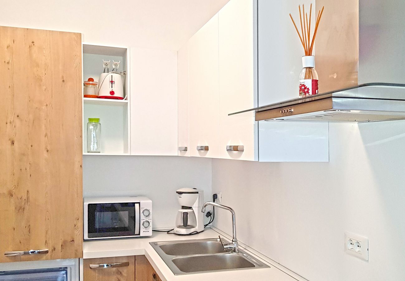 Casa a Tremosine - Casa Gina Giardino Holideal Apartment Casa a Tremosine - Casa Gina Giardino Holideal Apartment