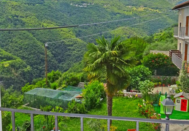 Casa a Tremosine - Casa del Borgo Pregasio Garden Casa a Tremosine - Casa del Borgo Pregasio Garden