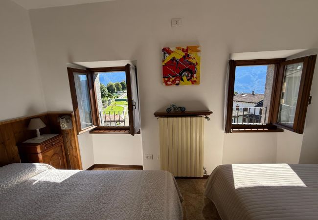 Casa a Tremosine - Casa del Borgo Pregasio Garden Casa a Tremosine - Casa del Borgo Pregasio Garden