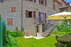 Casa a Tremosine - Casa del Borgo Pregasio Garden