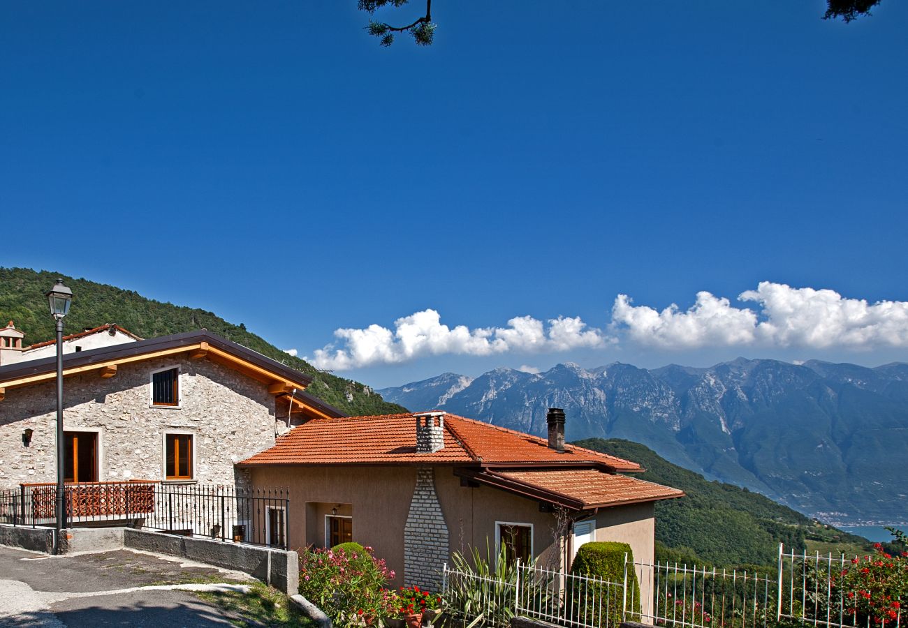 Appartamento a Tremosine - Casa Belvedere Ciclamino 017189-CNI-00110 Appartamento a Tremosine - Casa Belvedere Ciclamino 017189-CNI-00110