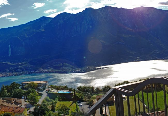 Appartamento a Tremosine - La Quiete 24 Holideal Apartment Lake view Appartamento a Tremosine - La Quiete 24 Holideal Apartment Lake view