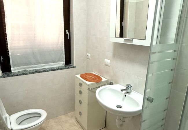 Appartamento a Tremosine - La Quiete 24 Holideal Apartment Lake view Appartamento a Tremosine - La Quiete 24 Holideal Apartment Lake view