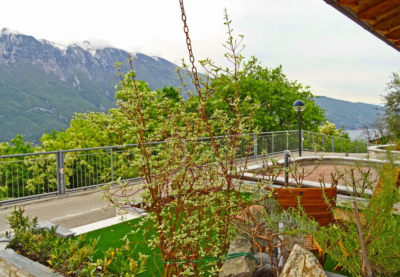 Appartamento a Tremosine - La Quiete 24 Holideal Apartment Lake view Appartamento a Tremosine - La Quiete 24 Holideal Apartment Lake view