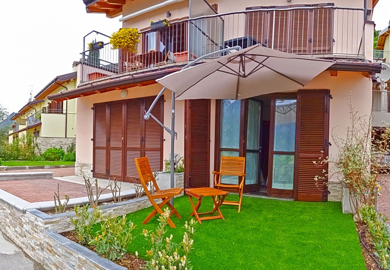 Appartamento a Tremosine - La Quiete 24 Holideal Apartment Lake view Appartamento a Tremosine - La Quiete 24 Holideal Apartment Lake view