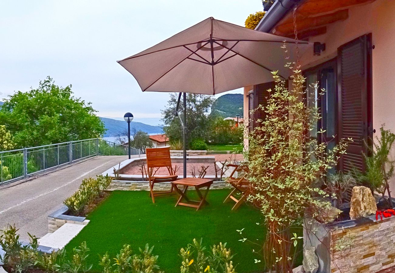 Appartamento a Tremosine - La Quiete 24 Holideal Apartment Lake view Appartamento a Tremosine - La Quiete 24 Holideal Apartment Lake view