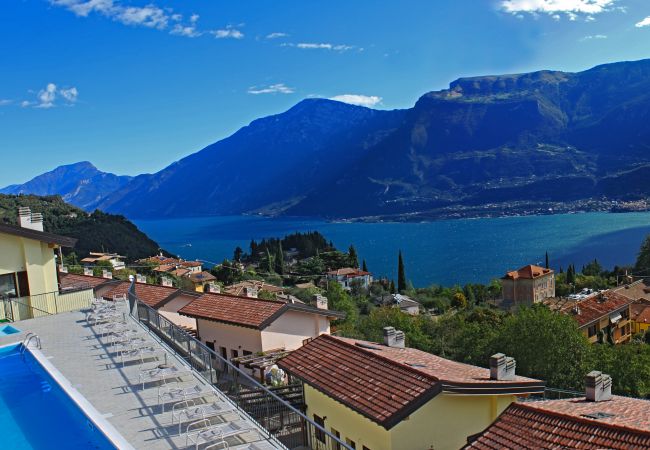 Appartamento a Tremosine - La Quiete 19 Holideal Apartment Lake View Appartamento a Tremosine - La Quiete 19 Holideal Apartment Lake View