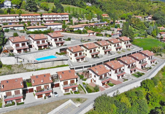 Appartamento a Tremosine - La Quiete 19 Holideal Apartment Lake View Appartamento a Tremosine - La Quiete 19 Holideal Apartment Lake View
