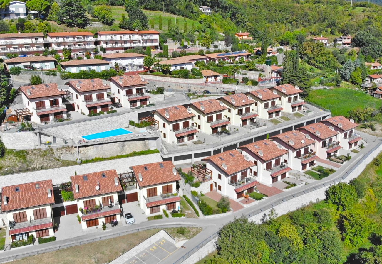 Appartamento a Tremosine - La Quiete 19 Holideal Apartment Lake View Appartamento a Tremosine - La Quiete 19 Holideal Apartment Lake View