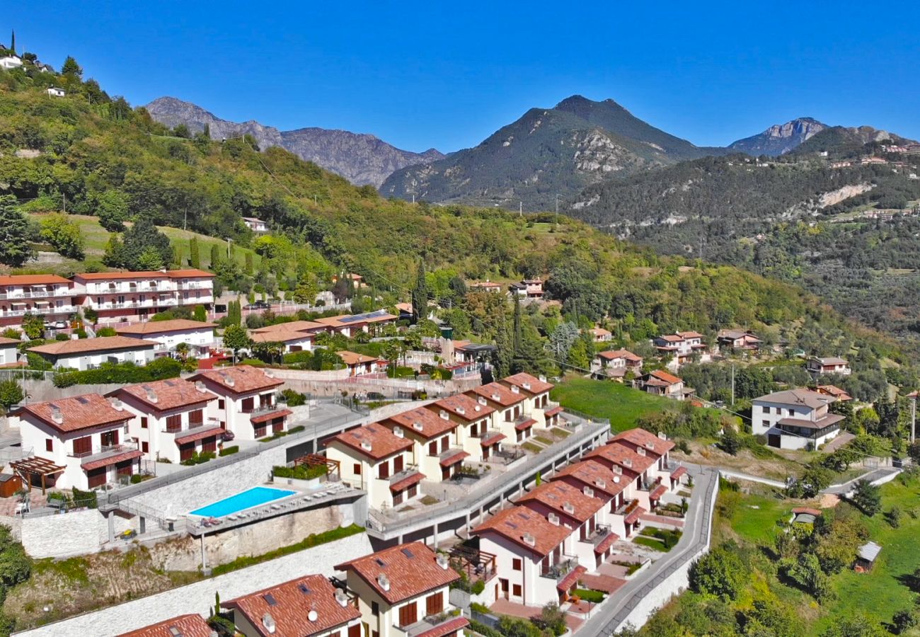 Appartamento a Tremosine - La Quiete 19 Holideal Apartment Lake View Appartamento a Tremosine - La Quiete 19 Holideal Apartment Lake View