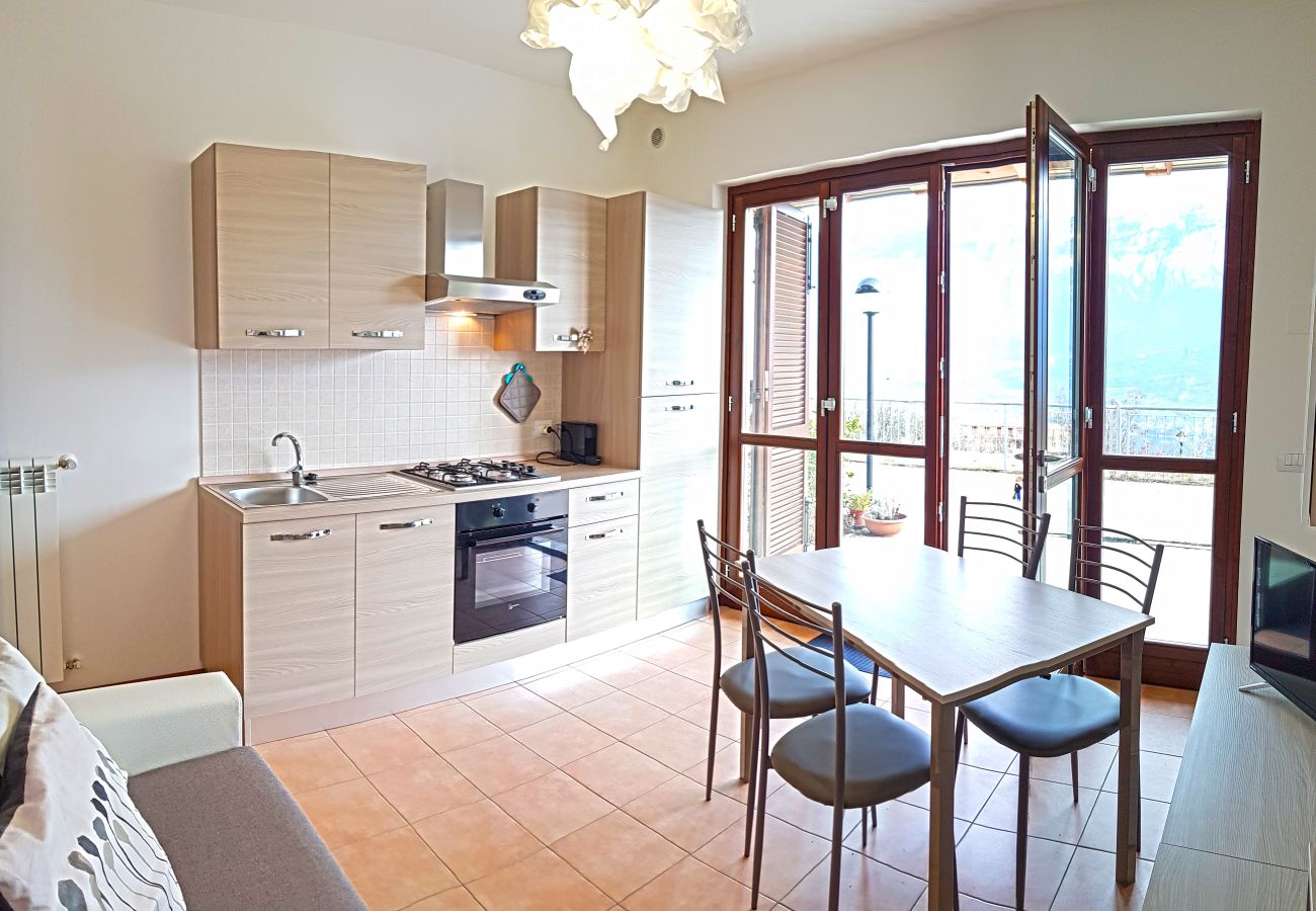 Appartamento a Tremosine - La Quiete 19 Holideal Apartment Lake View Appartamento a Tremosine - La Quiete 19 Holideal Apartment Lake View