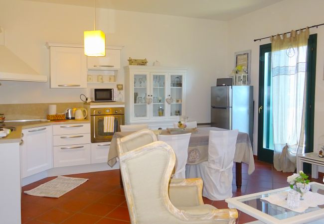 Appartamento a Campione del Garda - Campione Splendid View beach front Appartamento a Campione del Garda - Campione Splendid View beach front