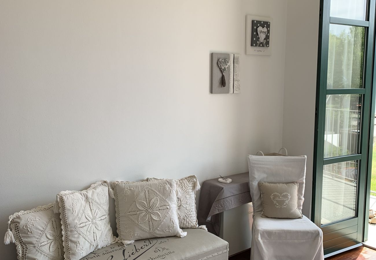 Appartamento a Campione del Garda - Campione Splendid View beach front Appartamento a Campione del Garda - Campione Splendid View beach front