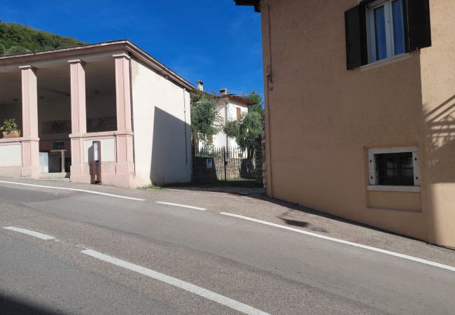 Appartamento a Tremosine - Casa La Pief 2 holideal apartament Appartamento a Tremosine - Casa La Pief 2 holideal apartament