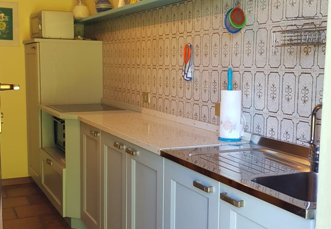 Appartamento a Tremosine - Country House Casa Marisa Patio Garden and view Appartamento a Tremosine - Country House Casa Marisa Patio Garden and view