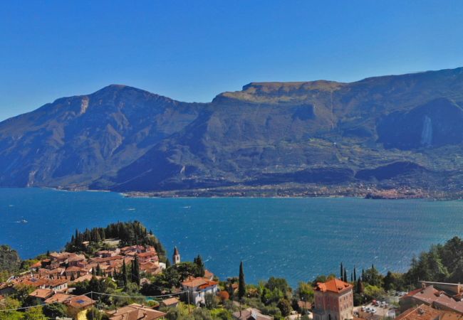 Appartamento a Tremosine - La Quiete Barbara apartment Terrace Lake view Appartamento a Tremosine - La Quiete Barbara apartment Terrace Lake view