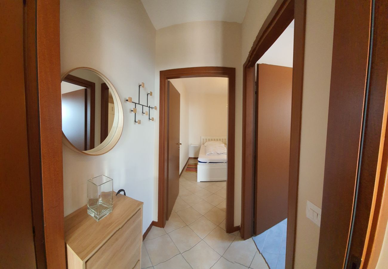 Appartamento a Tremosine - La Quiete Barbara apartment Terrace Lake view Appartamento a Tremosine - La Quiete Barbara apartment Terrace Lake view