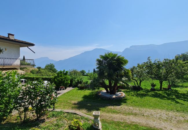 Appartamento a Tremosine - Country House Casa Marisa Balcony lake view Appartamento a Tremosine - Country House Casa Marisa Balcony lake view