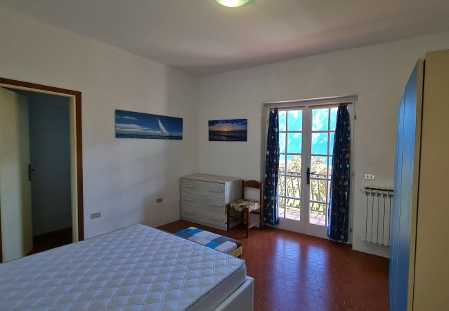 Appartamento a Tremosine - Country House Casa Marisa Balcony lake view Appartamento a Tremosine - Country House Casa Marisa Balcony lake view