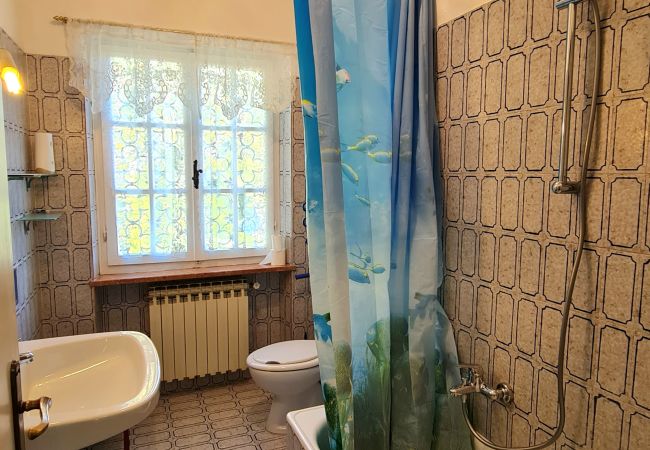 Appartamento a Tremosine - Country House Casa Marisa Balcony lake view Appartamento a Tremosine - Country House Casa Marisa Balcony lake view