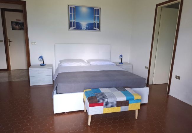 Appartamento a Tremosine - Country House Casa Marisa Balcony lake view Appartamento a Tremosine - Country House Casa Marisa Balcony lake view