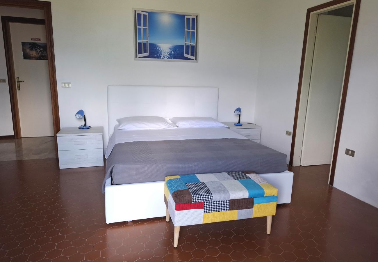 Appartamento a Tremosine - Country House Casa Marisa Balcony lake view Appartamento a Tremosine - Country House Casa Marisa Balcony lake view