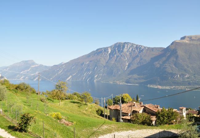  a Tremosine - Villetta 56 Giallo Vista Lago Giardino