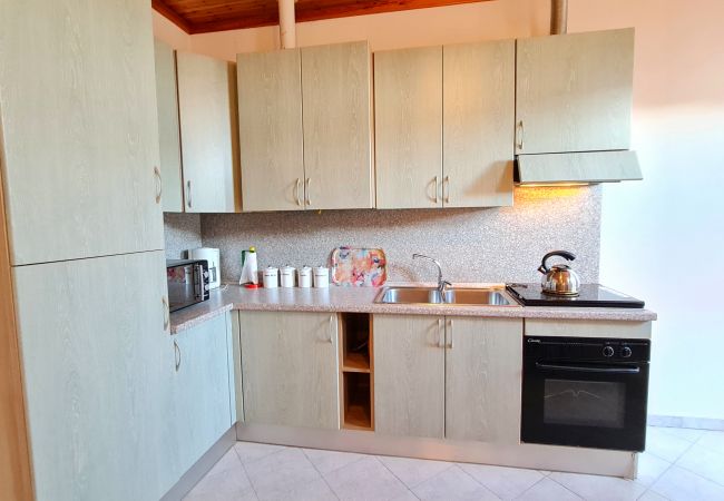 Appartamento a Tignale - Bonaventura 4 Gardola Apartment Appartamento a Tignale - Bonaventura 4 Gardola Apartment