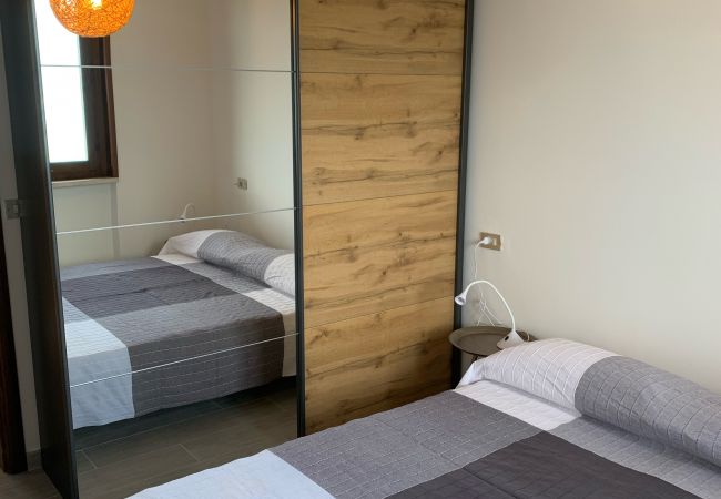 Appartamento a Tremosine - Casa Eulberg Marcania Balcone vista lago Appartamento a Tremosine - Casa Eulberg Marcania Balcone vista lago