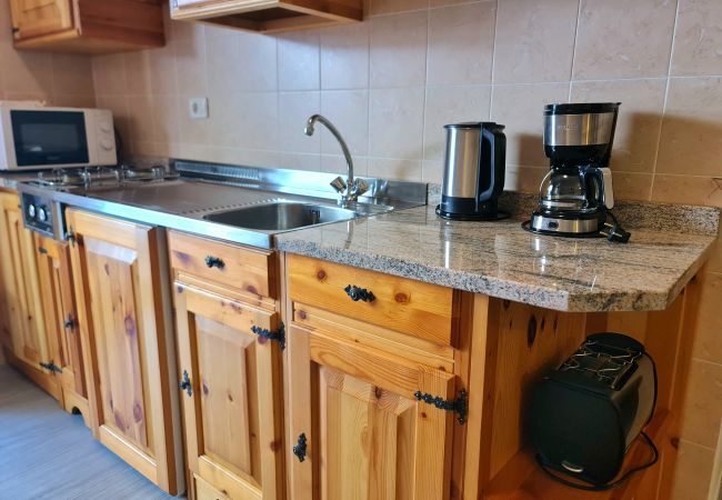 Appartamento a Tremosine - Casa Eulberg Marcania Balcone vista lago Appartamento a Tremosine - Casa Eulberg Marcania Balcone vista lago