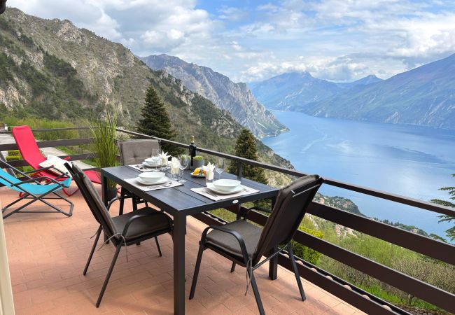 a Tremosine - Casa Lili Le Balze Lake view