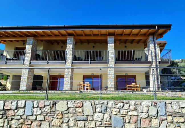 Ferienwohnung in Tremosine - Villa Vagne 2 Holideal Lake View Apartment Ferienwohnung in Tremosine - Villa Vagne 2 Holideal Lake View Apartment