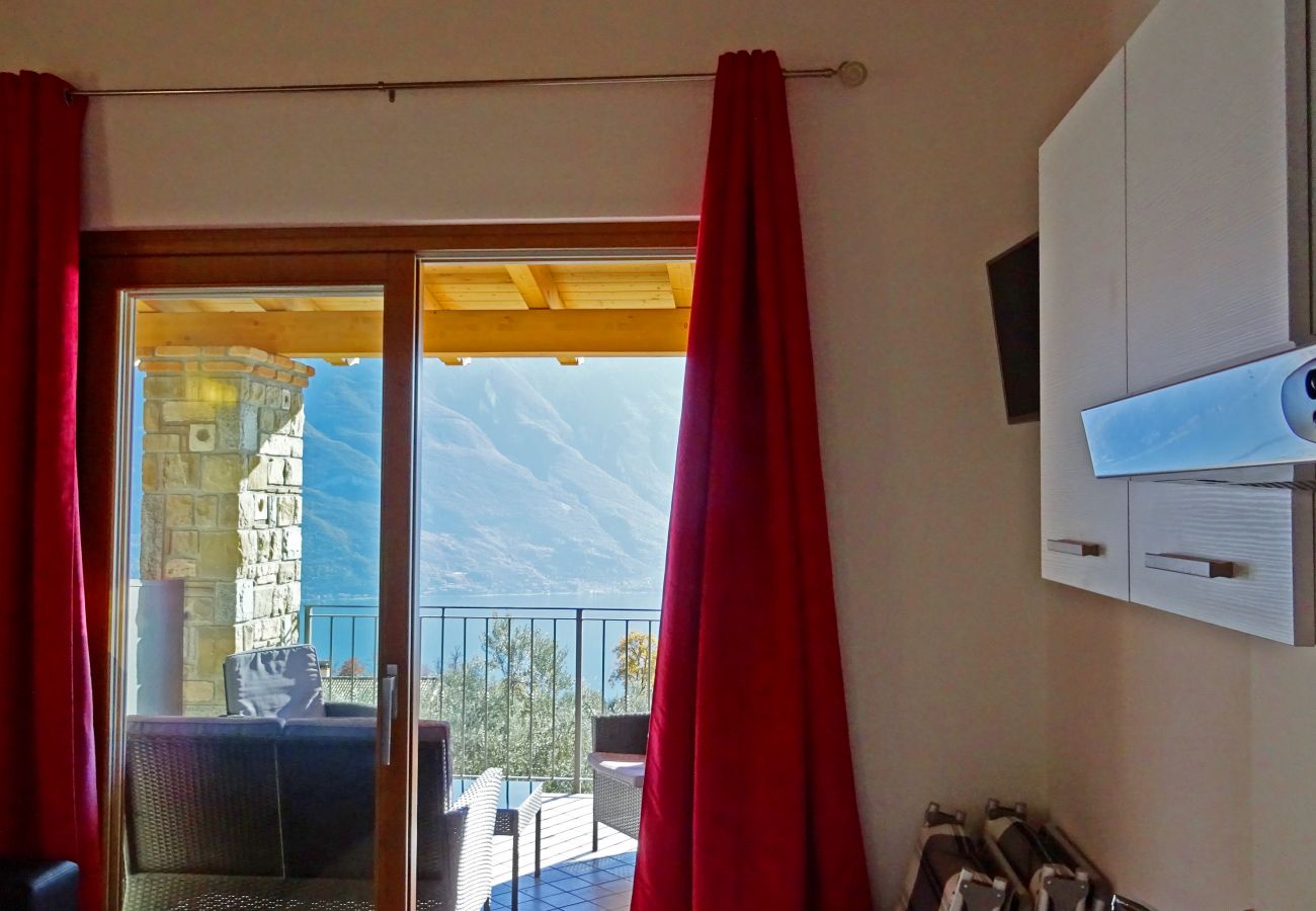 Ferienwohnung in Tremosine - Villa Vagne 2 Holideal Lake View Apartment Ferienwohnung in Tremosine - Villa Vagne 2 Holideal Lake View Apartment