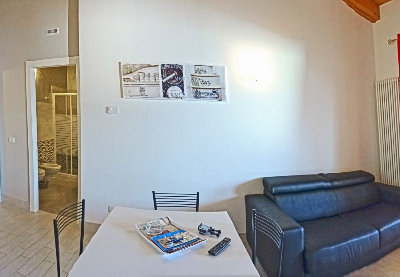 Ferienwohnung in Tremosine - Villa Vagne 2 Holideal Lake View Apartment Ferienwohnung in Tremosine - Villa Vagne 2 Holideal Lake View Apartment