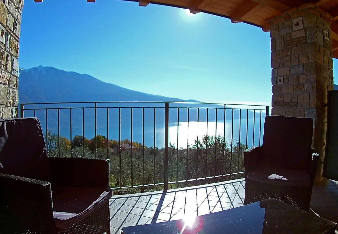 Ferienwohnung in Tremosine - Villa Vagne 2 Holideal Lake View Apartment Ferienwohnung in Tremosine - Villa Vagne 2 Holideal Lake View Apartment