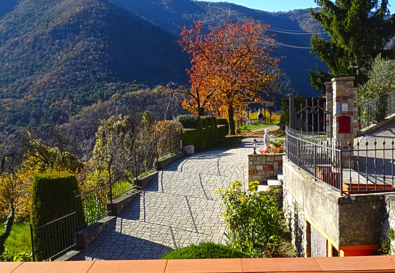 Ferienwohnung in Tremosine - Casa Belvedere Ciclamino 017189-CNI-00110 Ferienwohnung in Tremosine - Casa Belvedere Ciclamino 017189-CNI-00110