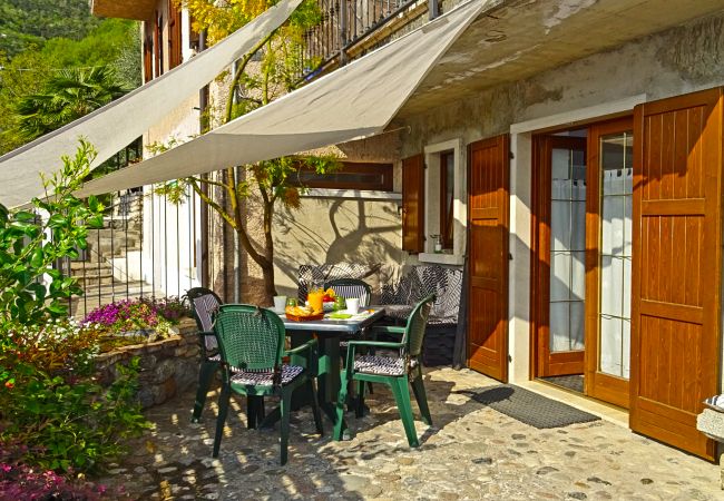 Studio in Tremosine - Casa Paola Holiday Studio in Tremosine - Casa Paola Holiday