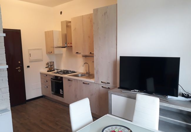 Ferienwohnung in Campione del Garda - Campione Giulia Exclusive Lakefront Ferienwohnung in Campione del Garda - Campione Giulia Exclusive Lakefront