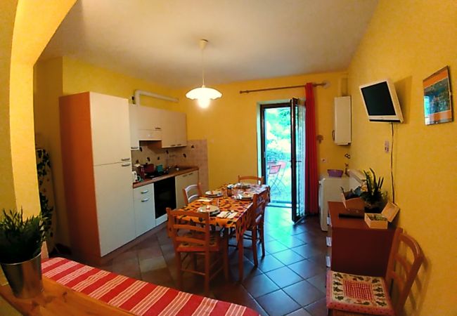 Ferienwohnung in Tremosine - Ulivi sul Garda apartment 2 017189-CNI-00293 Ferienwohnung in Tremosine - Ulivi sul Garda apartment 2 017189-CNI-00293