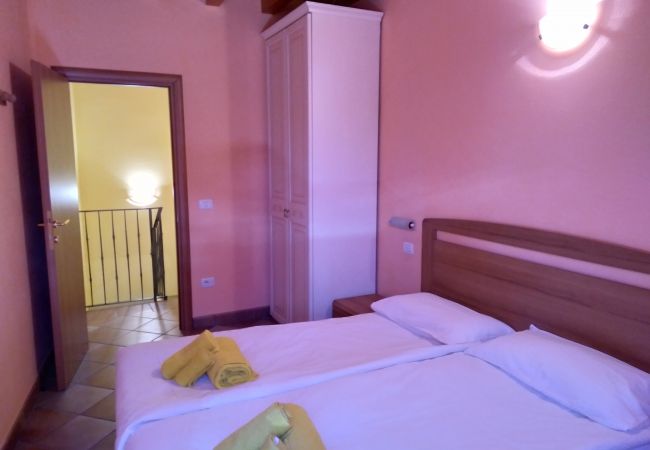 Ferienwohnung in Tremosine - Ulivi sul Garda apartment 2 017189-CNI-00293 Ferienwohnung in Tremosine - Ulivi sul Garda apartment 2 017189-CNI-00293