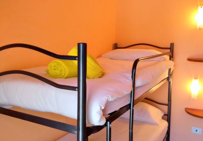 Ferienwohnung in Tremosine - Ulivi sul Garda apartment 2 017189-CNI-00293 Ferienwohnung in Tremosine - Ulivi sul Garda apartment 2 017189-CNI-00293