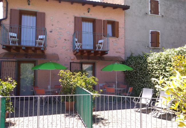 Ferienwohnung in Tremosine - Ulivi sul Garda apartment 2 017189-CNI-00293 Ferienwohnung in Tremosine - Ulivi sul Garda apartment 2 017189-CNI-00293