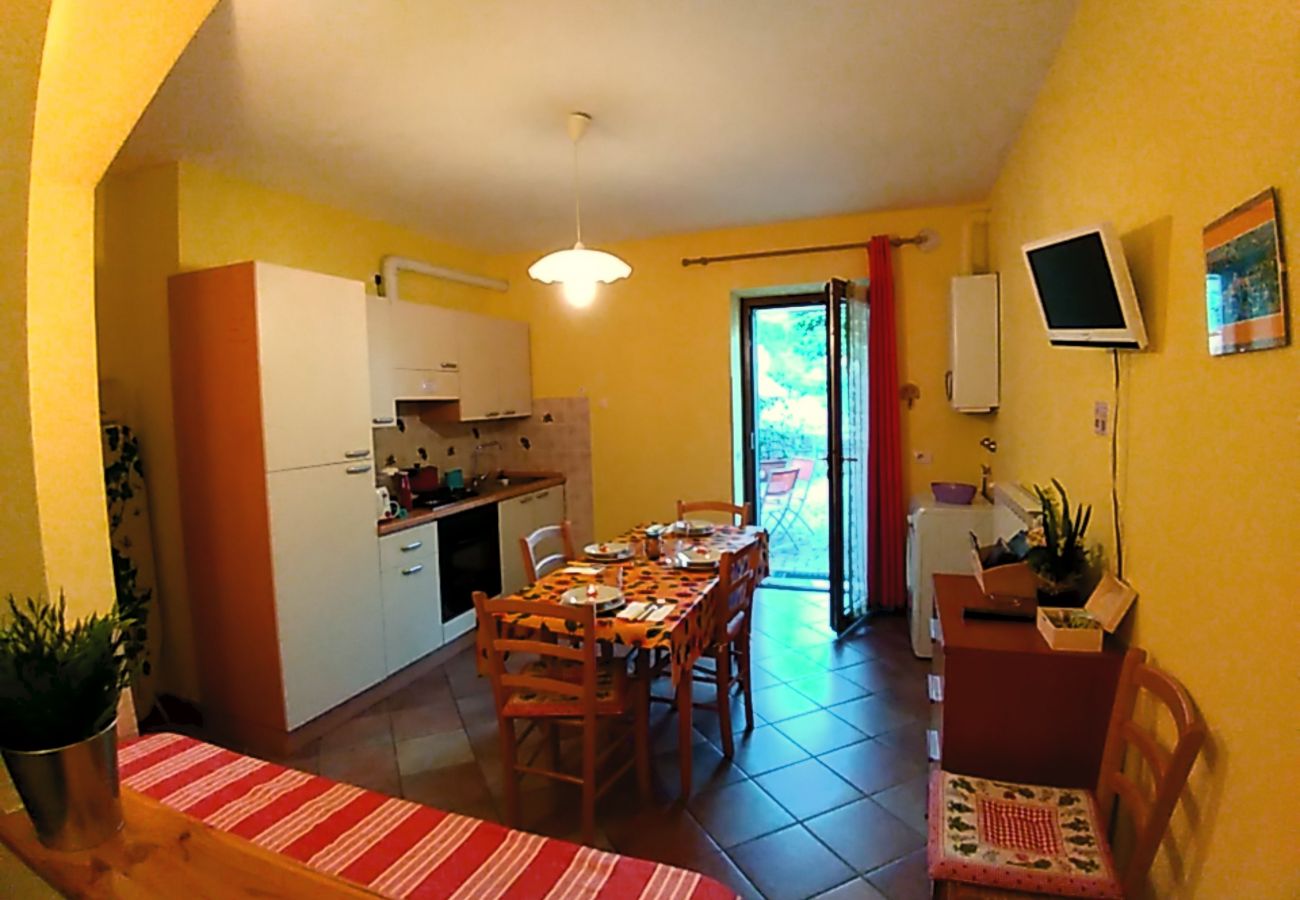 Ferienwohnung in Tremosine - Ulivi sul Garda apartment 2 017189-CNI-00293 Ferienwohnung in Tremosine - Ulivi sul Garda apartment 2 017189-CNI-00293
