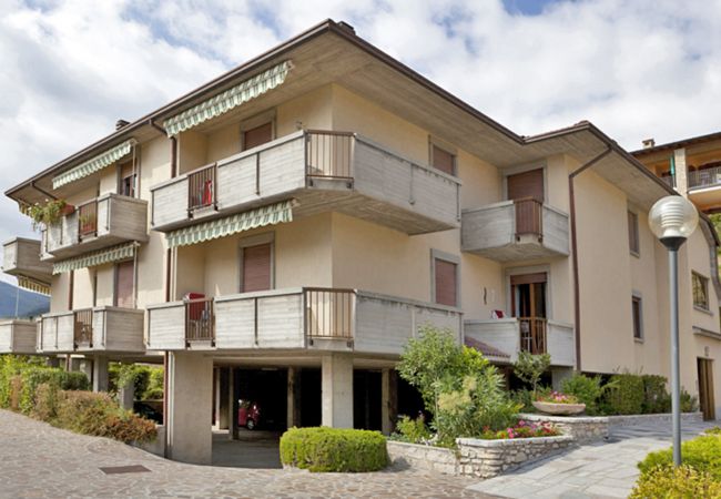 Ferienwohnung in Tignale - Appartamento Petra Tignale Ferienwohnung in Tignale - Appartamento Petra Tignale