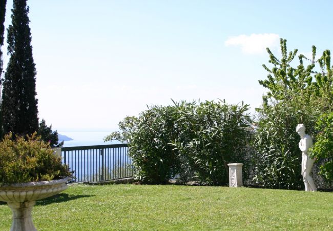 Ferienwohnung in Tignale - Appartamento 205 Benaco Ferienwohnung in Tignale - Appartamento 205 Benaco