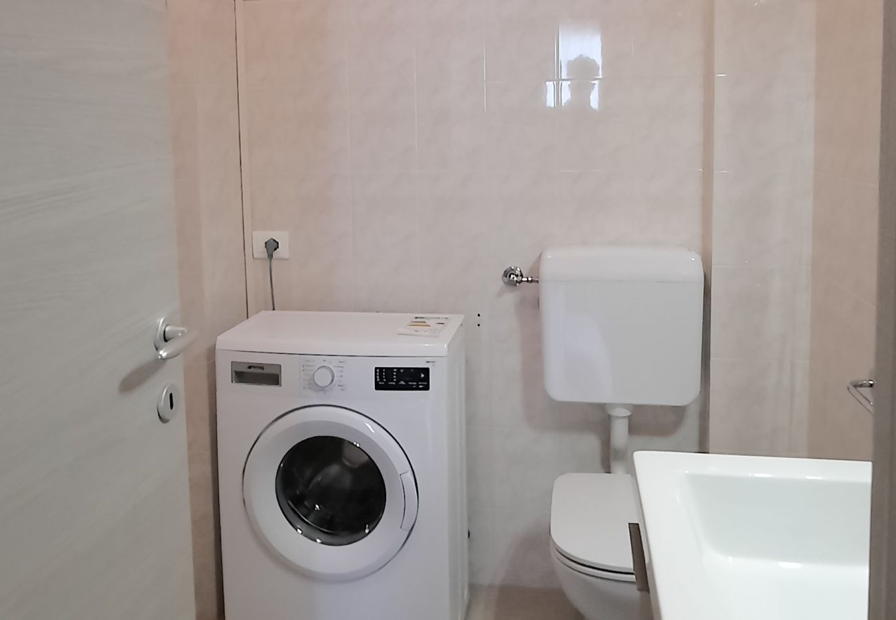 Ferienwohnung in Tignale - Appartamento 205 Benaco Ferienwohnung in Tignale - Appartamento 205 Benaco