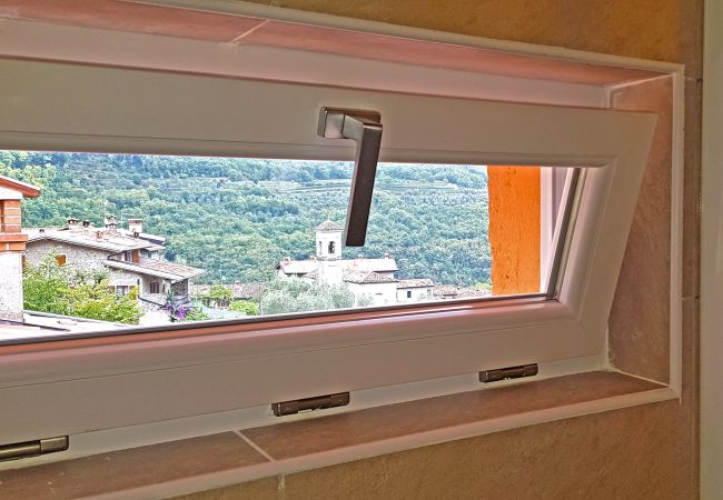 Studio in Tremosine - Casa Gina Attico Studio in Tremosine - Casa Gina Attico