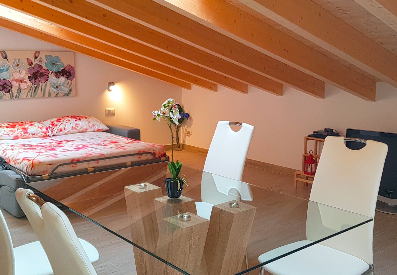 Studio in Tremosine - Casa Gina Attico Studio in Tremosine - Casa Gina Attico