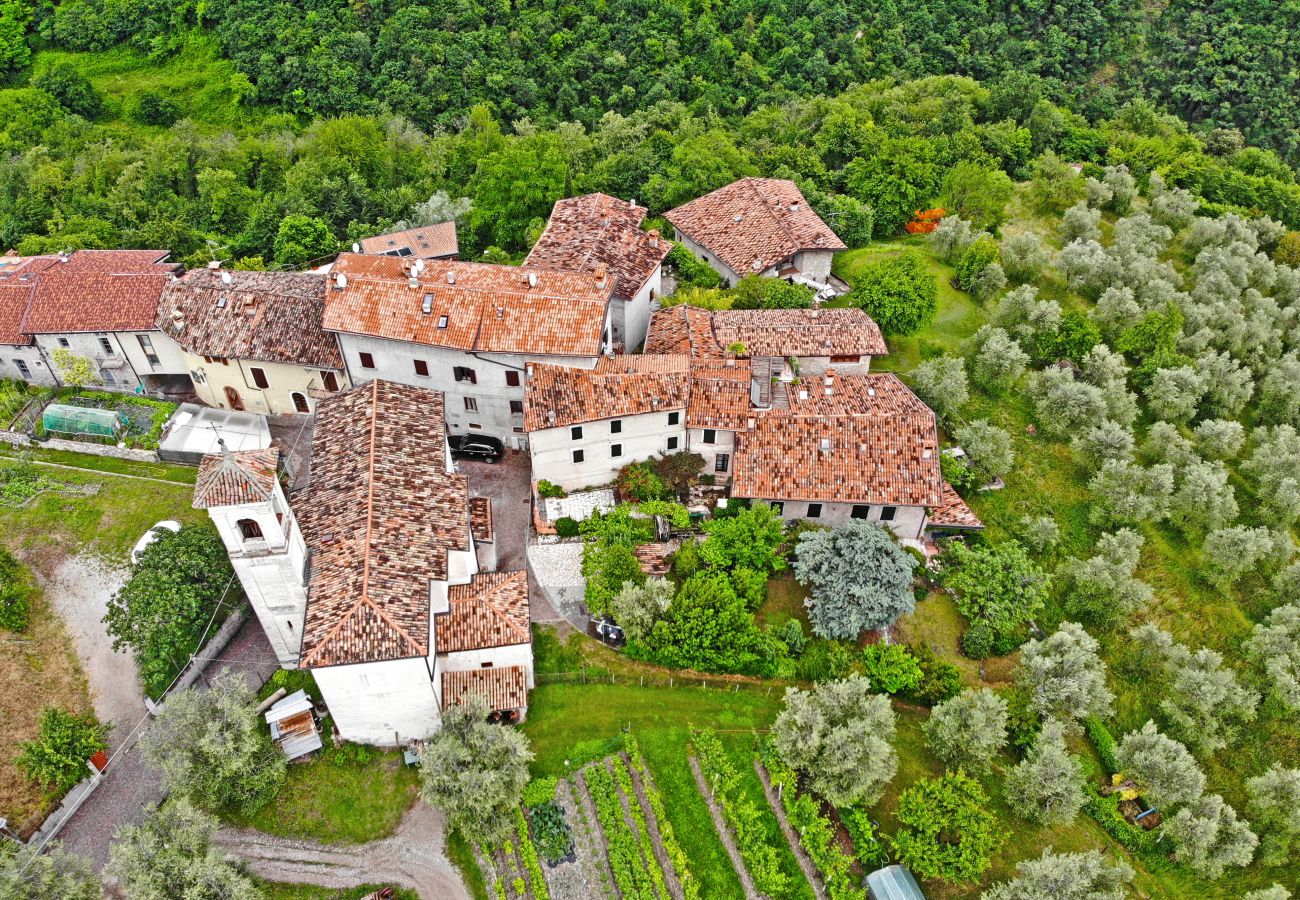 Studio in Tremosine - Casa Gina Attico Studio in Tremosine - Casa Gina Attico