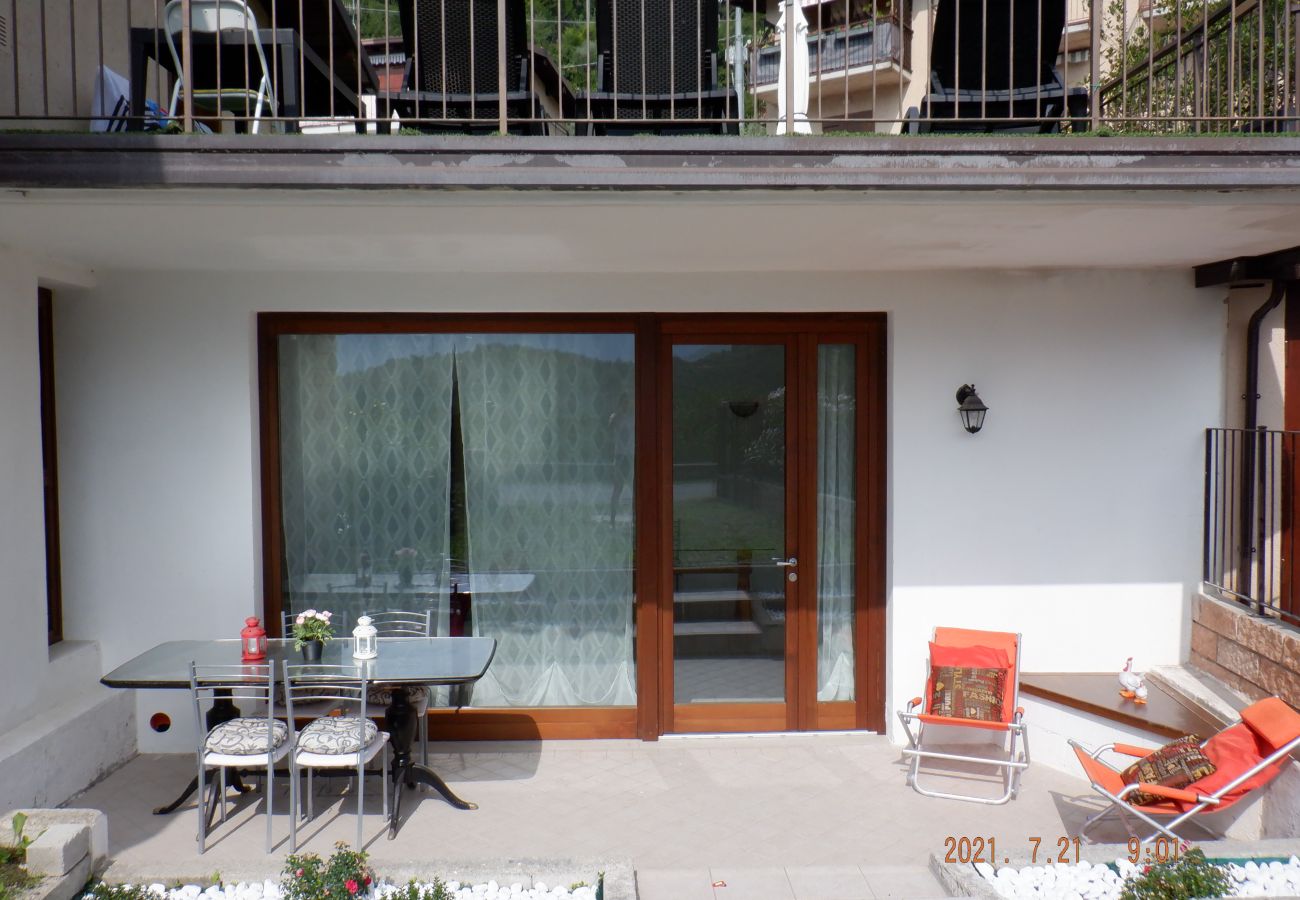 Doppelhaushälfte in Tremosine - Casa Alessia holideal Apartament Doppelhaushälfte in Tremosine - Casa Alessia holideal Apartament